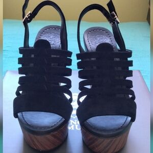 Vince Camuto "ONIA" Black Strappy Suede Platform Sandals - Women